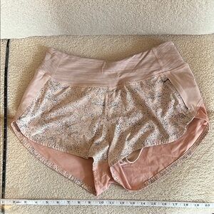 Outdoor Voices Hudson Athletic / Running Short - Pebble Pink